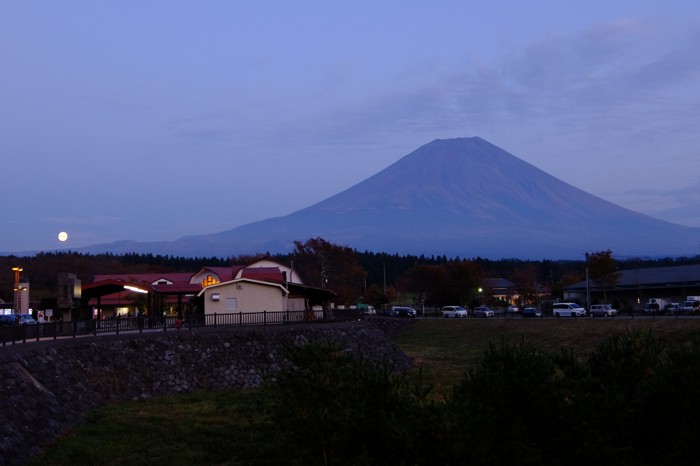 DSCF8896.JPG - 112,260Bytes
