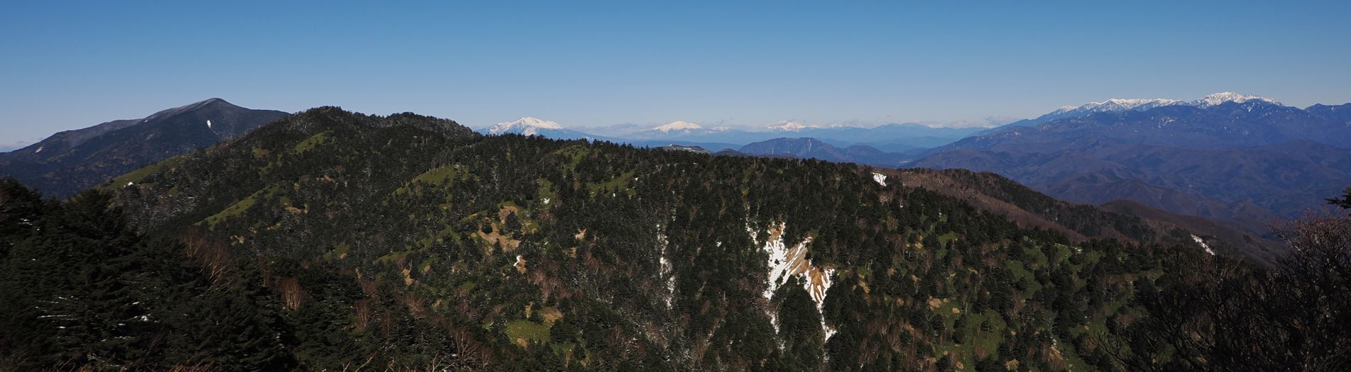 PC120187.jpg - 185,672Bytes